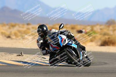 media/Feb-12-2022-SoCal Trackdays (Sat) [[3b21b94a56]]/Turn 16 (125pm)/